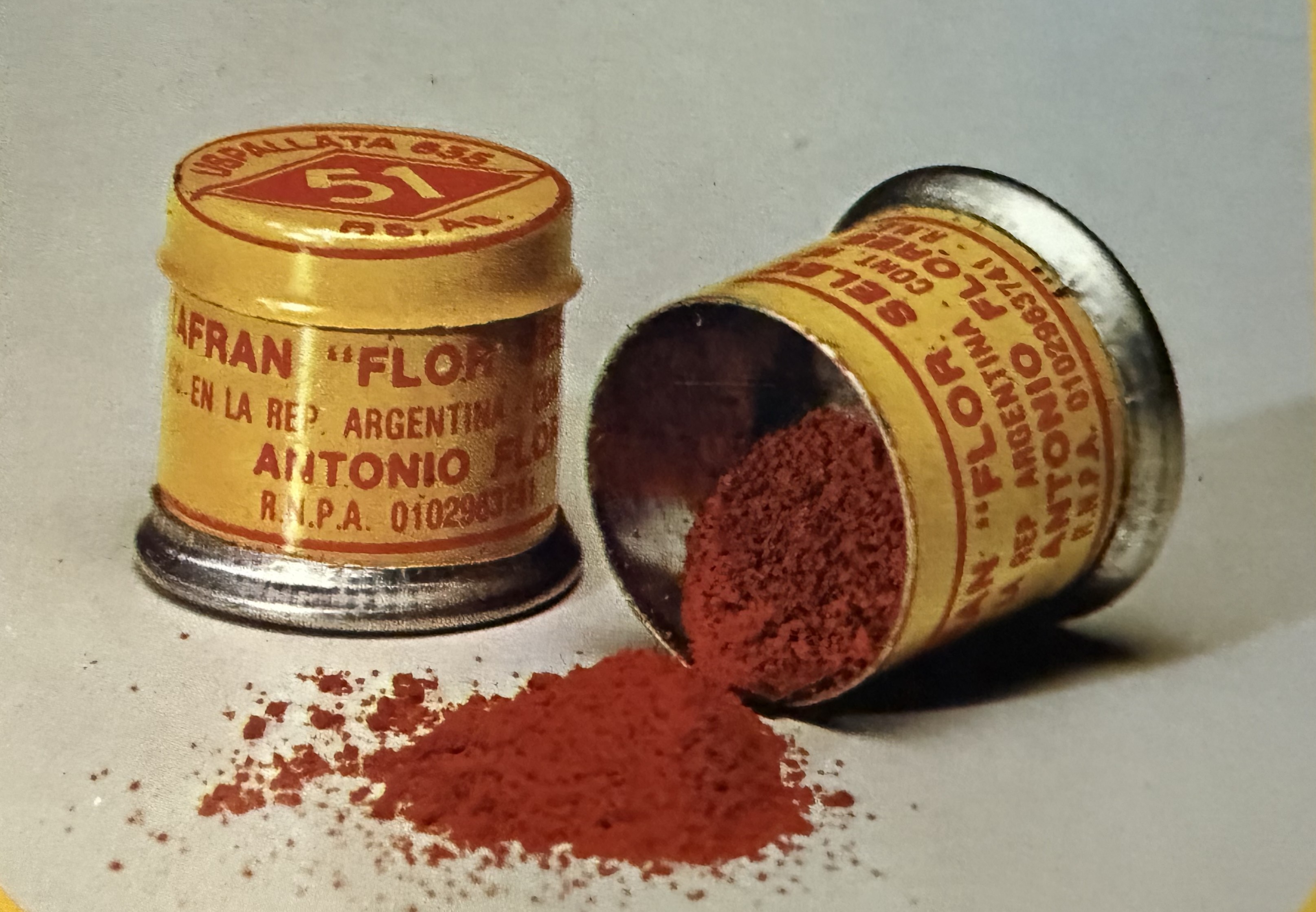 Latitas de azafrán 51